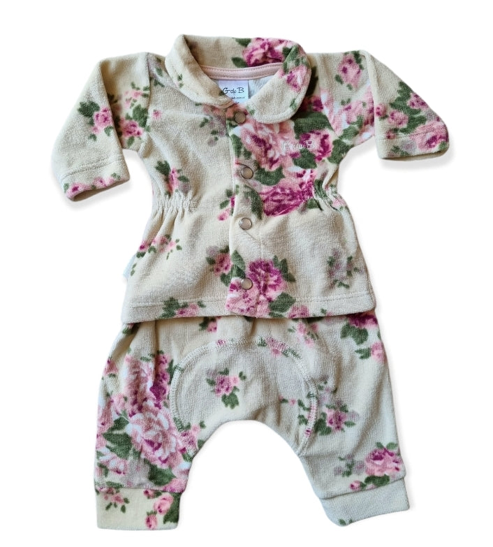 Conjunto Plush Flores Crema
