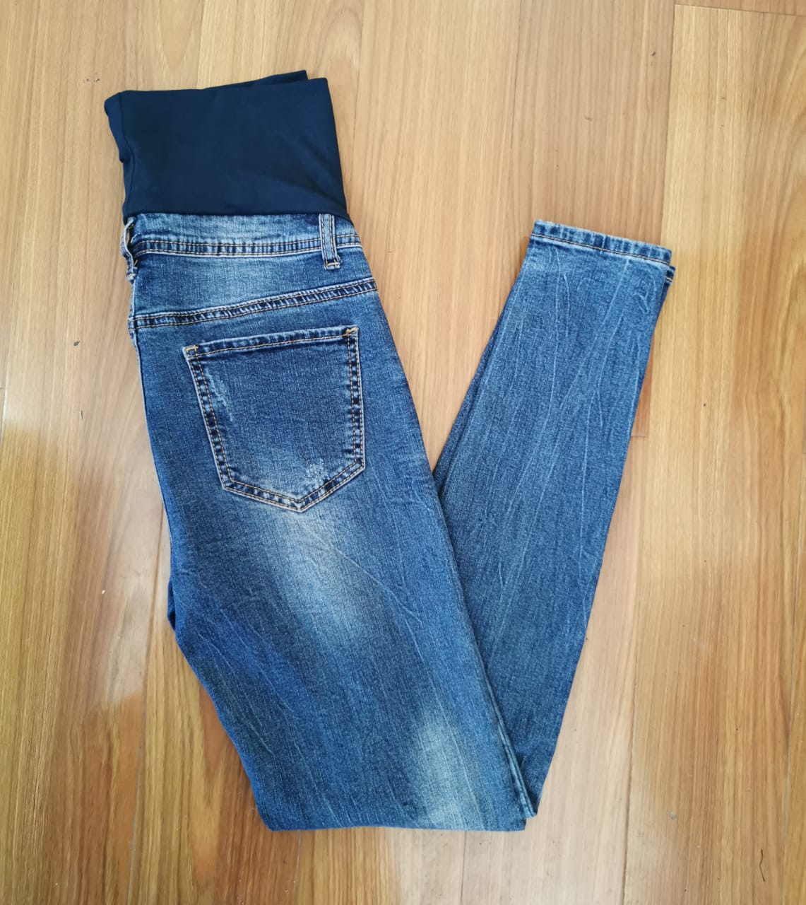 Jeans Azul Bordado Mamikids